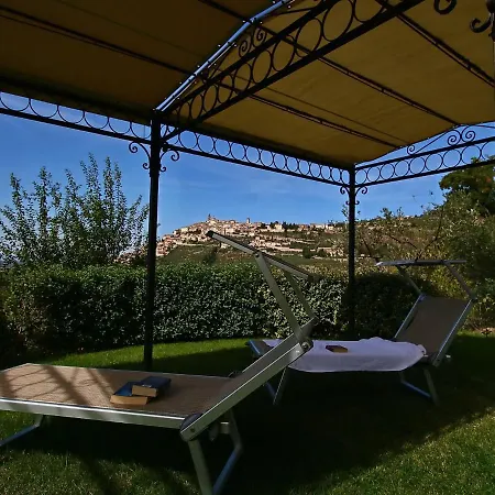 Casa vacanze Charming Farmhouse In With Swimming Pool *