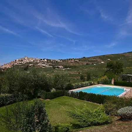 Charming Farmhouse In With Swimming Pool Σπίτι διακοπών *